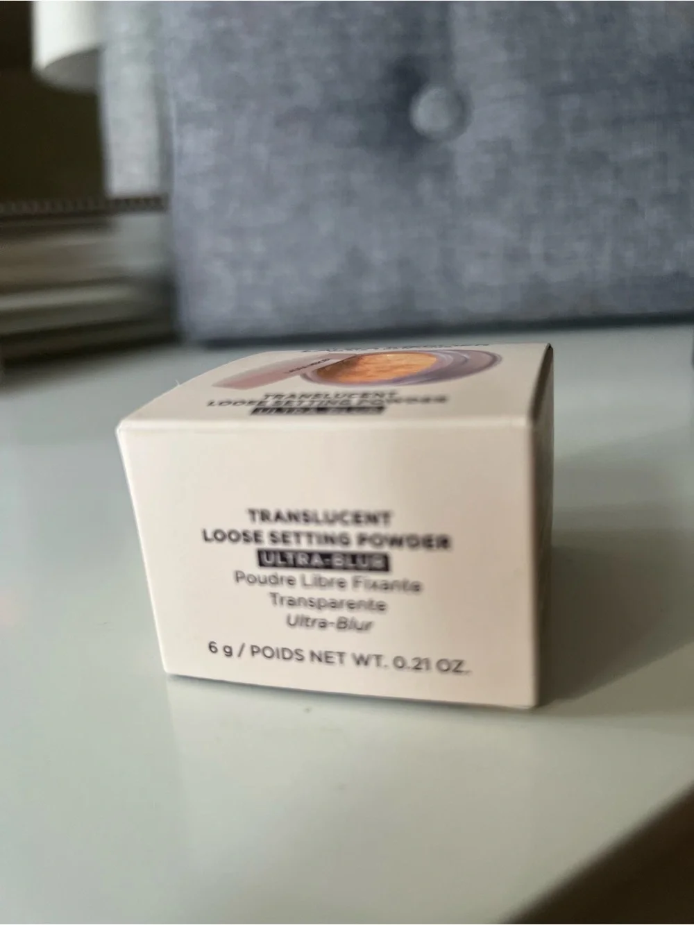 Laura Mercier -  Translucent Honey - Loose Setting Powder- Ultra Blur